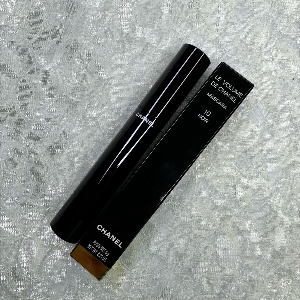 Chanel Le Volume De Chanel Mascara Noir Black - Picture 4 of 5
